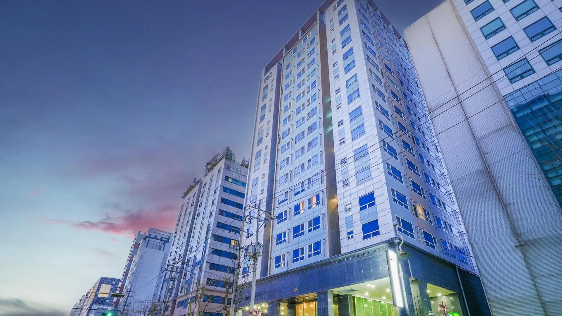 Hotel Aventree Yeouido Сеул