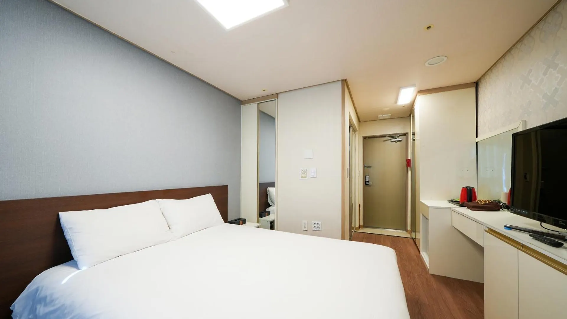 Hotel Aventree Yeouido Seoul South Korea